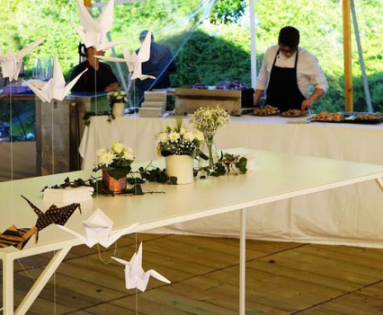 Furniture for an outdoor wedding // Meubels voor een openlucht trouwfeest